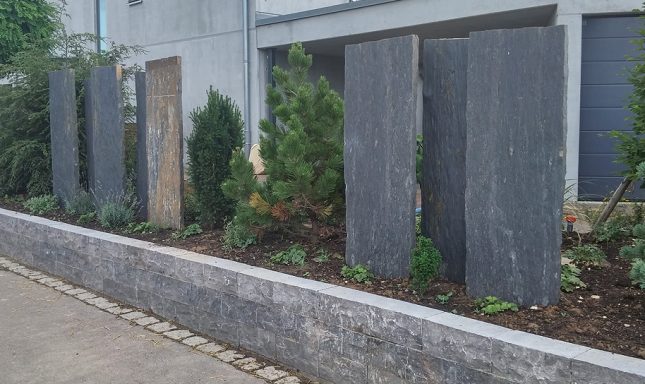 Schiefer Platten Anwendung Sichtschutz
