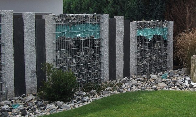 Granit Palisaden gespitzt
