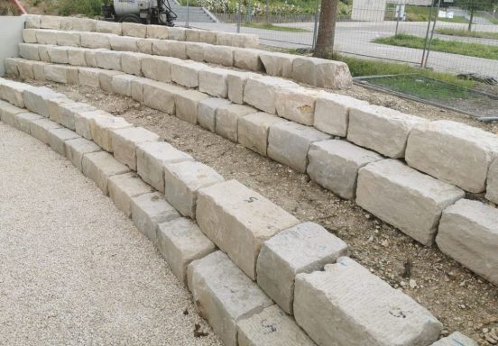 Sitzarena Quader gespalten